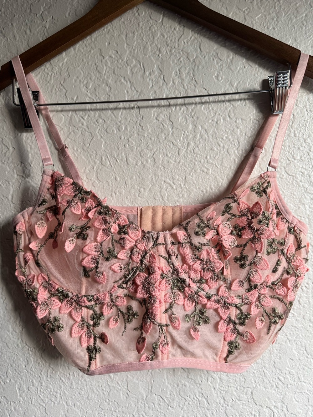 Source Unknown Pink Floral Embroidered Bralette